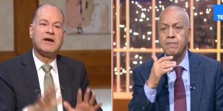 مصطفى
بكري:
فكرة
إلغاء
الانتخابات
بسبب
بطلان
70%
من
الدوائر
خاطئة
وبها
عوار
قانوني - إيجي 24 نيوز