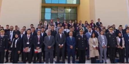 الداخلية تنظم ورشة عمل لطلبة الجامعات المصرية عن دور الجهاز الحكومى فى مواجهة مخططات إسقاط الدول - إيجي 24 نيوز