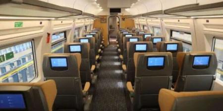 لو
مسافر..
اعرف
مواعيد
قطار
تالجو
السريع
اليوم
الأحد
7
ديسمبر
2025 - إيجي 24 نيوز