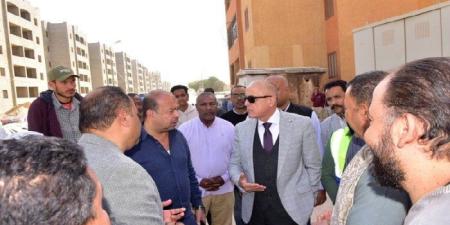 محافظ
      الأقصر
      يتفقد
      مساكن
      الطود
      تمهيدًا
      لافتتاحها
      خلال
      الاحتفالات
      بعيد
      الأقصر
      القومي - إيجي 24 نيوز