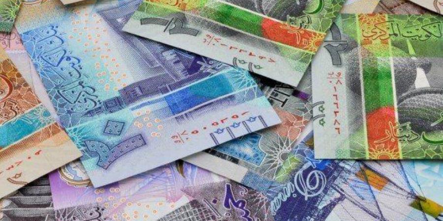 سعر
      صرف
      الدينار
      الكويتى
      مقابل
      الجنيه
      فى
      البنوك
      المصرية
      اليوم
      4
      اكتوبر
      2025 - إيجي 24 نيوز